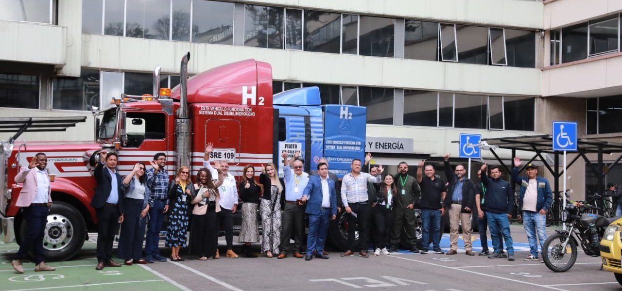 MinEnergía inicia pruebas piloto con hidrógeno de bajas emisiones en tractocamiones