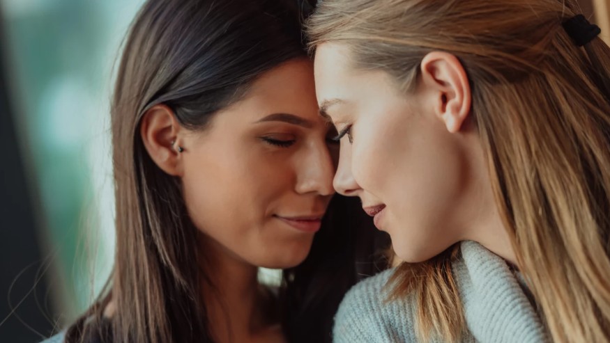 El trauma relacional y las dificultades vinculares en personas LGTBIQ+